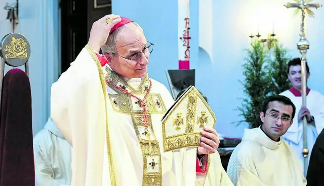 Wechselte sein Scheitelkäppchen von rot auf weiß: Kardinal Robert Prevost – nunmehr Papst Leo XIV. (Archivbild, Wien 2024). 

 | Foto: kathbild.at / Franz Josef Rupprecht