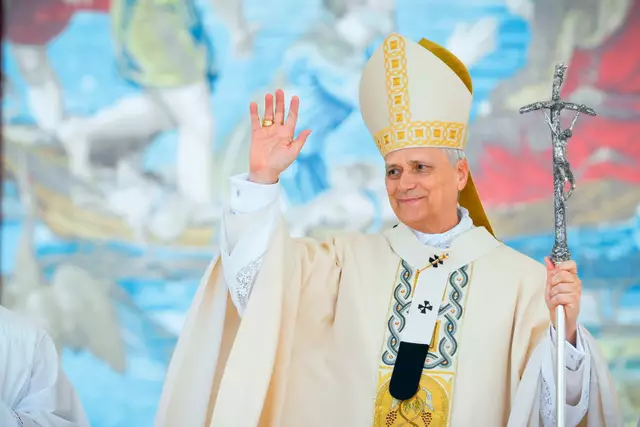 Papst Leo XIV. bei der feierlichen Messe zur offiziellen Einführung in sein Amt am 18. Mai auf dem Petersplatz im Vatikan. 
 | Foto: Vatican Media/Romano Siciliani/KNA