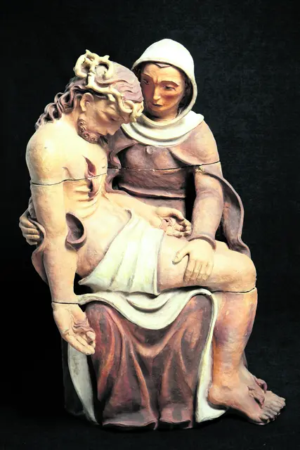 Pietá, Werk von Wilma Niedermayr-Schalk, um 1935. | Foto: Museum am Dom