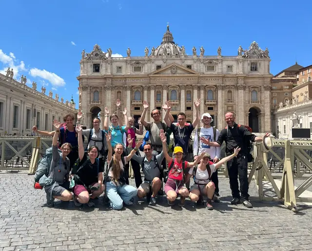 Die Pilgergruppe aus St. Pölten mit Generalvikar Christoph Weiss (re.) | Foto: Diözese St. Pölten