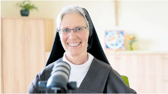 Sr. Erika spricht in einem Podcast der Reihe „Orden on air“ über ihr Leben.  | Foto: ÖOK/emw