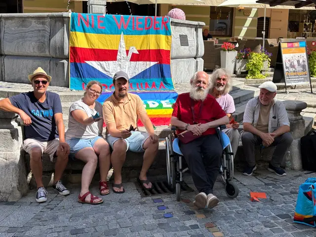 Friedensaktivisten setzten in Melk ein Zeichen gegen Atomwaffen. | Foto: Schweiger