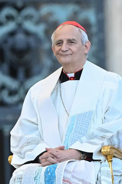 Matteo Zuppi will an einem Gedenkort die Namen getöteter Kinder verlesen. | Foto: Giuliani/KNA