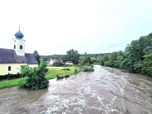 Die Pfarrkirche Plank kam im September 2024 glimpflich davon. | Foto: Helene Fritz