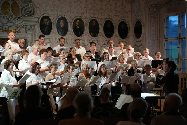 ChorleiterInnen, KantorInnen und Interessierte trafen sich im Stift St. Lambrecht, um gemeinsam zu singen, zu feiern und zu musizieren (Bild). In Graz boten Sommerorgelkurse eine Fortbildung für nebenamtliche OrganistInnen und fortgeschrittene OrgelspielerInnen. | Foto: Johannes Chum