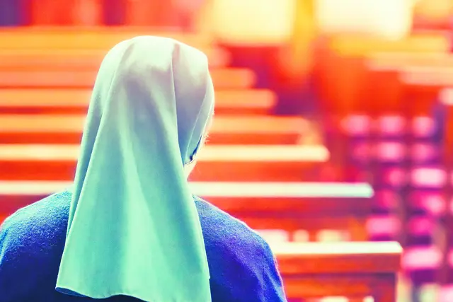 Es bietet großen Trost und Hoffnung, sich etwa Ordensfrauen mit den Anliegen, Sorgen und Nöten anzuvertrauen. 
 | Foto: R - adobe.stock