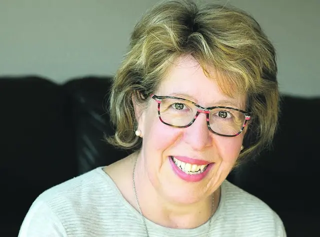 ANGELIKA WALSER ist Professorin für Moraltheologie und Spirituelle Theologie an der Paris Lodron Universität Salzburg.  | Foto: Jasmin Jackson