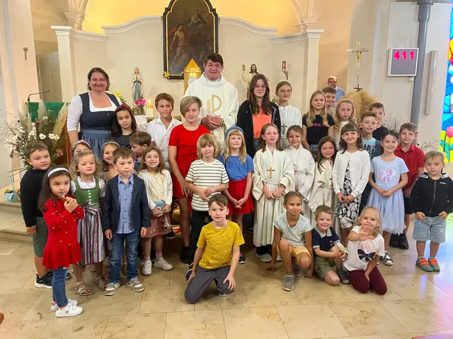 Oberloisdorf. Das Erntedankfest war ein gelungenes Pfarrfest mit hl. Messe, gestaltet von Kirchenchor und Volksschulkindern, und einer anschließenden Agape bei strahlendem Wetter.