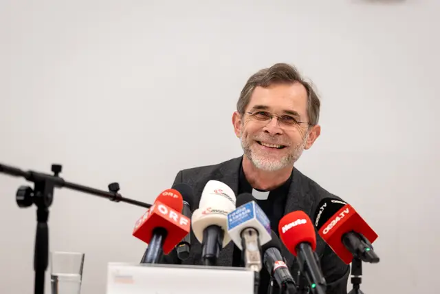 Das Medieninteresse war groß bei der Präsentation des neu ernannten Erzbischofs Josef Grünwidl in Wien. | Foto: Erzdiözese Wien/Schönlaub