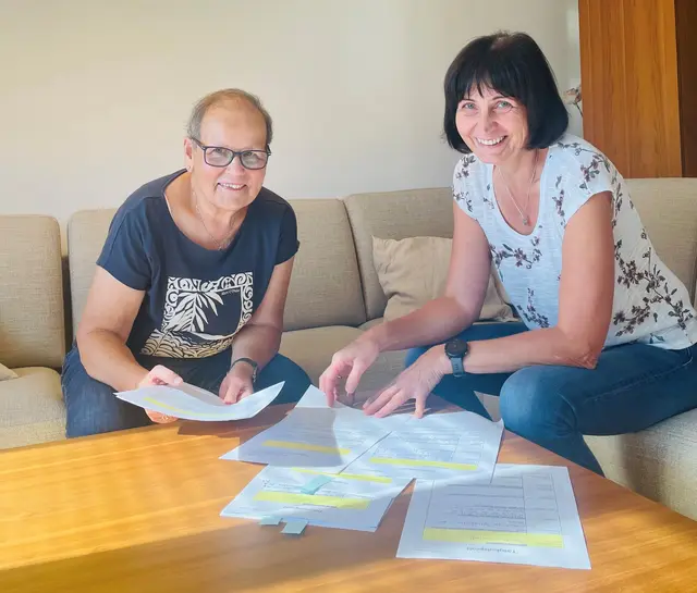Veronika Harrer und Walburga Labitsch sind seit einem Jahr ehrenamtlich als Freiwilligen-koordinatorinnen in Fladnitz/T. und Passail tätig.  | Foto: privat