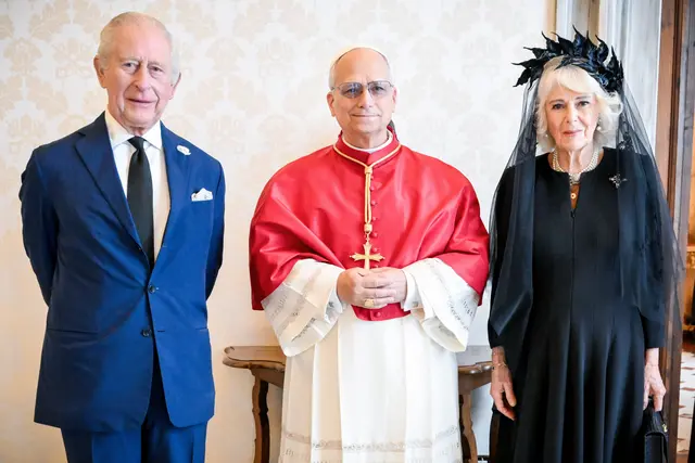 Die Rom-Visite von Charles III. und Camilla war voller einmaliger Akte und Symbole im Zeichen der Ökumene.  | Foto: KNA