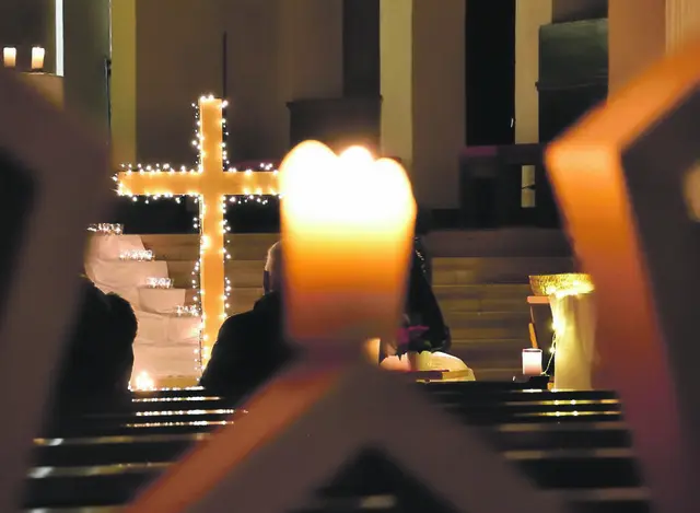 Jesus selbst gibt uns Hoffnung indem er sagt: „Ich bin die Auferstehung und das Leben.“  | Foto: Dietmar Steinmair/KKV