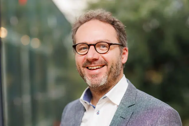 Nach der Rolle des Christentums in unserer pluralen Gesellschaft fragt eine Veranstaltung der Katholisch-Theologischen Fakultät Graz. Der Moraltheologe und Universitätsprofessor Ralf Lutz betont in unserem Interview der Woche die Hoffnungsressourcen des Christentums. | Foto: Neuhold