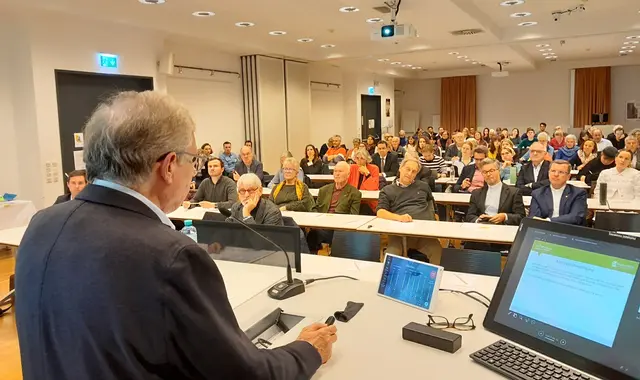 An der Katholisch-Theologischen Fakultät Graz wurde diskutiert, welche Kräfte Demokratie und Gesellschaft zusammenhalten. | Foto: J. Platzer