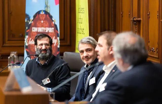 Von links: Rabbiner Yuval Katz-Wilfing, Kultusamt-Leiter Florian Welzig, Islamwissenschafter Zekirija Sejdini (Uni Wien) und Religionswissenschafter Markus Ladstätter (PPH Augustinum). | Foto:  The Schubidu Quartet