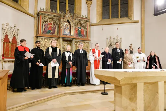 In ökumenischer Verbundenheit mit VertreterInnen unterschiedlicher christlicher Kirchen wurde der Tag des Judentums in der Grazer Stadtpfarrkirche gefeiert. | Foto: Neuhold
