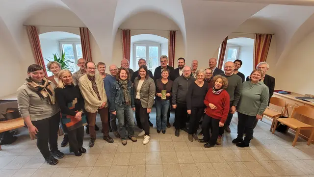 Haupt- und ehrenamtliche Mitarbeitende in der Pastoral reflektierten in Birkfeld Situationen aus der Praxis. Das ermöglicht, voneinander zu lernen. | Foto: Anita Fenz