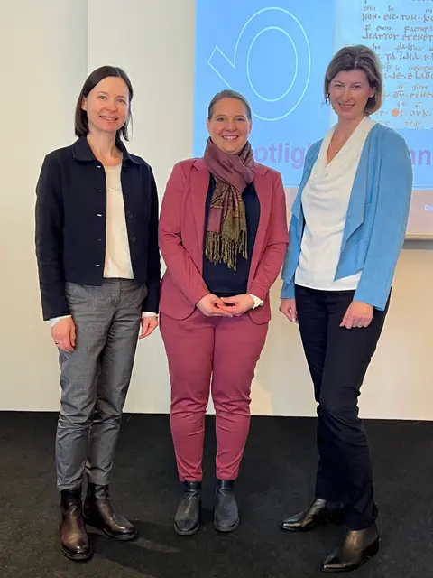 Margret Herbst vom Bildungsforum bei den Minoriten, Referentin Veronika Burz-Tropper und Inge Lang vom diözesanen Fachbereich Pastoral &amp; Theologie.  | Foto: privat