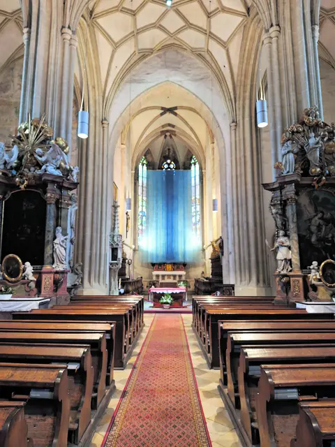 Fastentuch in der Stadtpfarrkirche Eggenburg | Foto: zVg