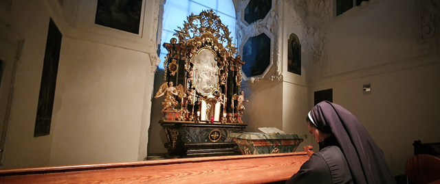 Gebet und Stille sind fixe Bestandteile des Klosterlebens der Franziskanerinnen. 	 | Foto: privat