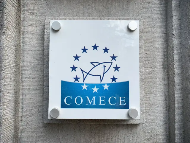 Einen „Koordinator für die Bekämpfung von Christenhass“ fordern die Bischöfe Europas (COMECE) von der Europäischen Kommission. | Foto: KNA