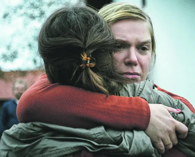 Szenen aus dem Film „Vier minus drei“. Er beruht auf einer wahren Geschichte und läuft derzeit in den österreichischen Kinos.  | Foto: Nikolette Kustos/Alamode Film/Polyfilm (3)
