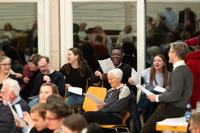 Unterstützt durch Innovationsmittel der Diözese laden Steirisches Volksliedwerk und Afro-Asiat. Institut Graz (AAI) zum Musizieren ein. | Foto: AAI/Raggam