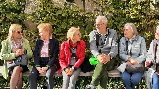 Die gemeinsame Wallfahrt des Seelsorgeraumes im Jahr 2025 führte nach Mariazell. Dabei war immer wieder Zeit für netten Austausch und fürs Kennenlernen. In diesem Jahr ist als seelsorgeraumweite Wallfahrt eine Fußwallfahrt von Graz-Gösting zur Wallfahrtskirche Maria Straßengel geplant.  | Foto: privat