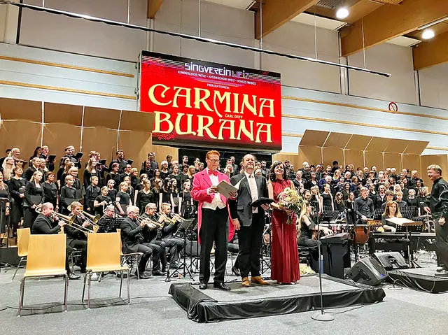 Chorsingen ist Gemeinschaft, ob in der Kleingruppe oder im Großensemble mit 160 SängerInnen und SolistInnen, wie am 18. April 2026 in der Stadthalle in Weiz. | Foto: Steiner