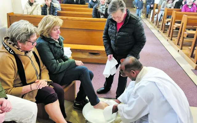 Rudersdorf. Fußwaschung.