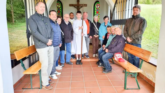 Rudersdorf. Am 11. Mai fand der Bitttag statt. Zahlreiche Gläubige versammelten sich bei der Kapelle, um gemeinsam die heilige Messe zu feiern.