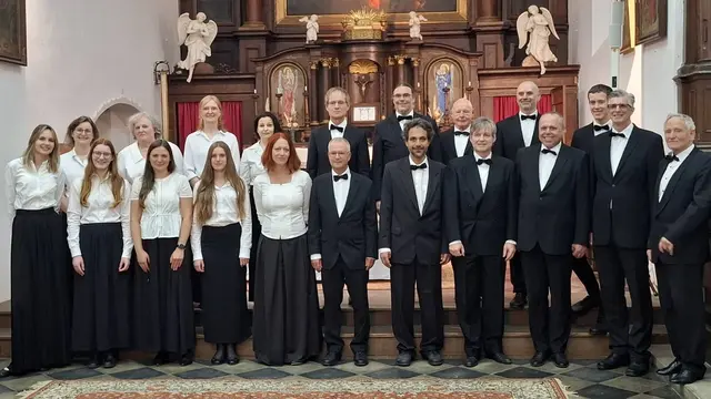 Kantorei Graz, beim Auftritt in der Klosterkirche Schwanberg