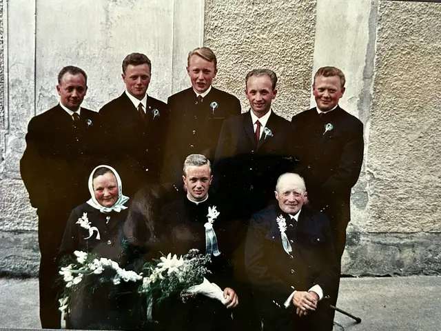 Eltern und Brüder von Pfarrer Peter bei der Primiz 1966 | Foto: Foto von Pfarrer Peter zur Veröffentlichung freigegeben
