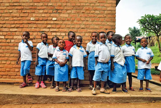 Rund 300  Waisenkinder werden vom Schwesternorden „Neues Leben für die Versöhnung“ in Burundi liebevoll großgezogen und begleitet.  | Foto: Caritas
