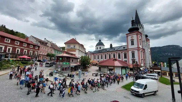 Mariazell ist seit Jahrhunderten beliebter Wallfahrtsort von Roma und Sinti. Zwischen 40.000 und 80.000 Angehörige dieser Minderheit leben heute in Österreich. | Foto: Kathpress