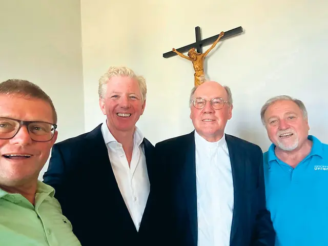 Auf dem Foto v.l.: DSGÖ-Vorsitzender Josef Eppensteiner, Sportunion-Präsident Peter McDonald, Bischof Alois Schwarz und der Präsident der Sportunion NÖ, Raimund Hager. | Foto: Wolfgang Zarl