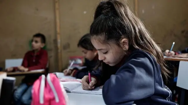 Christliche Schulen würden in Gaza einen Grundpfeiler der christlichen Präsenz im Heiligen Land bilden und zugleich viele Schülerinnen und Schüler sowie Familien unterschiedlicher religiöser Traditionen aufnehmen, sagte der Lateinische Patriarch von Jerusalem, Kardinal Pierbattista Pizzaballa. | Foto: Vatican News