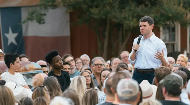 Der „Prediger“ James Talarico will im konservativen US-Bundesstaat Texas Senator werden. Der 37-jährige Hoffnungsträger der Demokraten beruft sich auf die Botschaft Jesu, um sein eher links-progressives Programm zu untermauern – und punktet damit auch bei Trump-Wählern. | Foto: jamestalarico.com