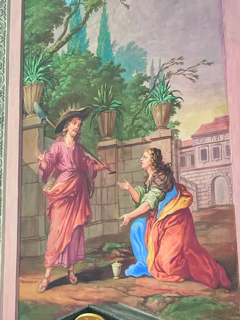 Herr, wenn du ihn weggebracht hast, 
sag mir, wohin du ihn gelegt hast! 
Dann will ich ihn holen. Jesus sagte zu ihr: Maria! Da wandte sie sich um und sagte auf Hebräisch zu ihm: Rabbuni!
(Joh 20,15-16; Gedenktag Maria Magdalena am 22. Juli) | Foto: Wandfresko in der Stiftskirche Göttweig: Maria hält Jesus für den Gärtner. Foto: Matthias Wunder