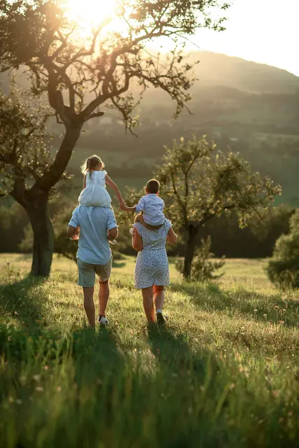 Lieben, das heißt: alles schenken,
sich selbst schenken.
Thérèse von Lisieux (Gedenktag 1. Oktober)
 | Foto: getty images / unsplash plus